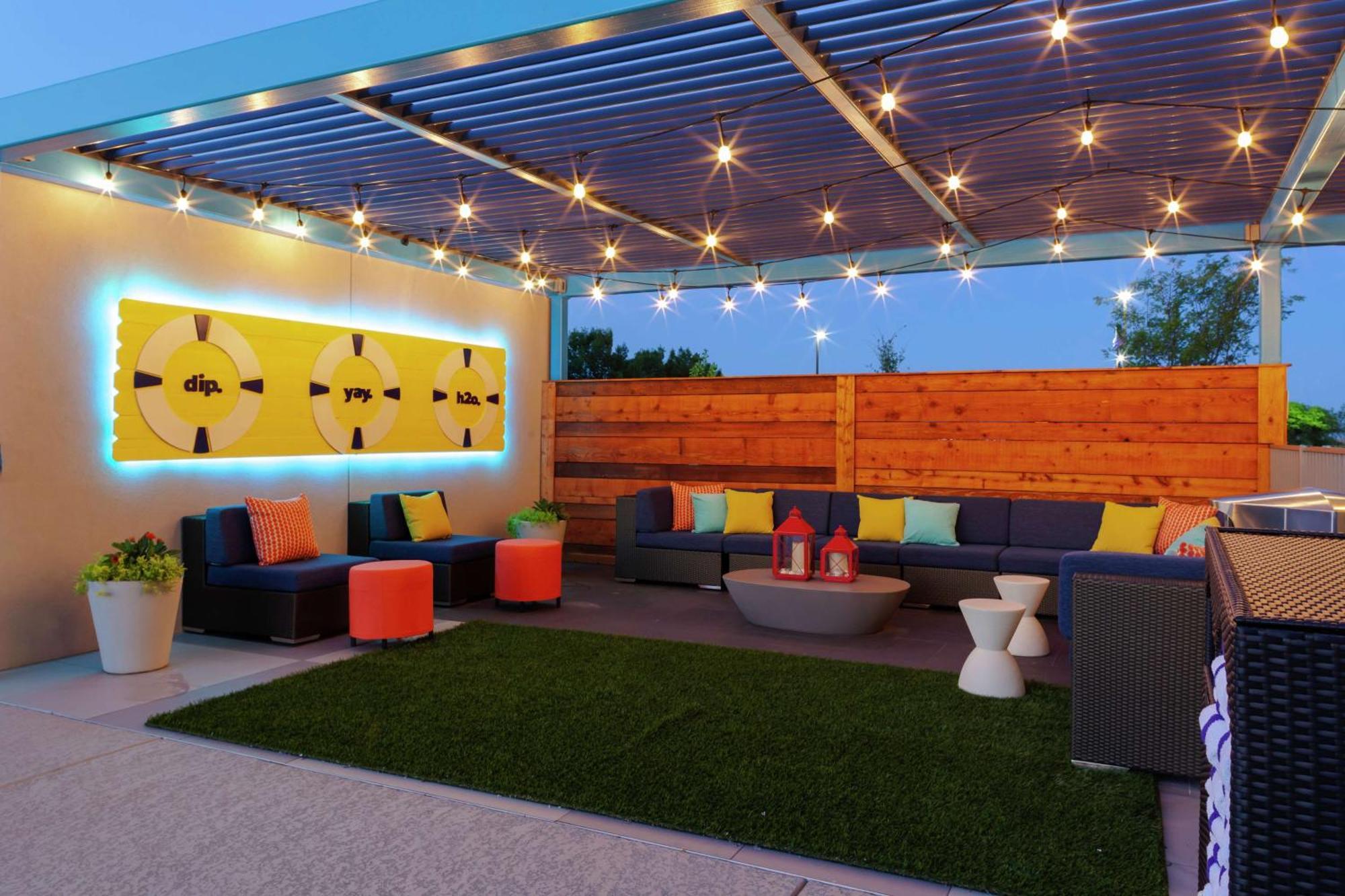 Tru By Hilton Round Rock Hotell Exteriör bild
